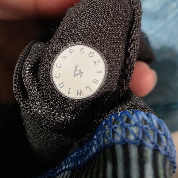 Lululemon Athletica Blue Racerback Tank Top - Picture 6 of 6